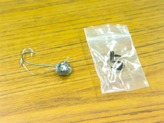 オリジナルのテンヤも販売されている。 ©釣りビジョン