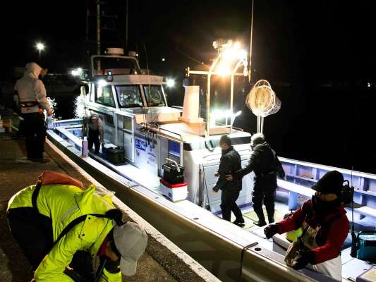 気温が低くなる時間帯。 凍結に注意。 ©釣りビジョン