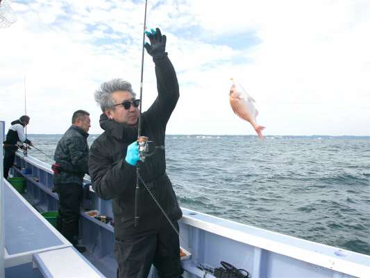 そして上がりの一尾。 ©釣りビジョン