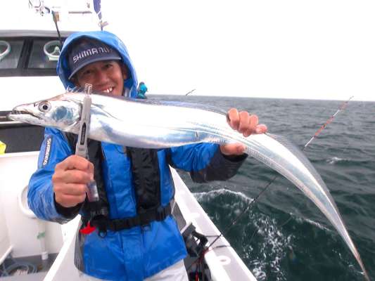 待望の大型をキャッチ。©釣りビジョン