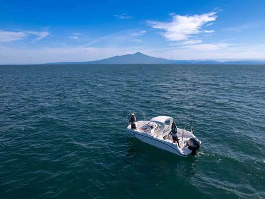 自分の好きなポイントで釣りが楽しめる。