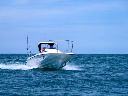 一歩、足を踏み出せば、憧れのボートフィッシングライフが！