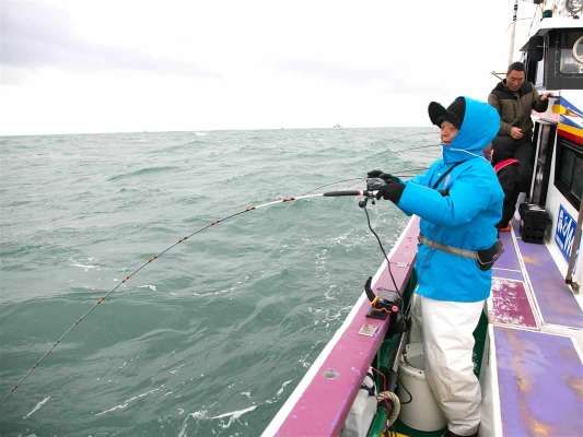 大きな引きであったが残念ながらハリス切れ。 &copy;釣りビジョン