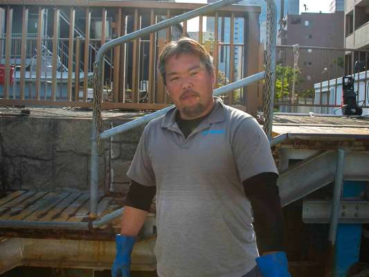 気さくな船長・高橋郷さん。 &copy;釣りビジョン