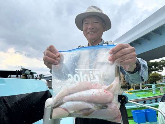 ジッパー付きビニール袋の持参をお忘れなく！ &copy;釣りビジョン