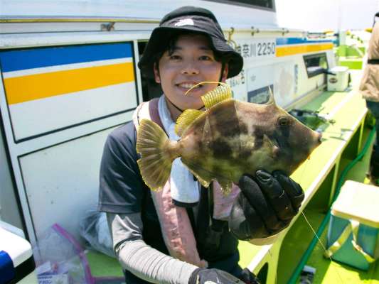 じっくり狙って良型ゲット。 &copy;釣りビジョン