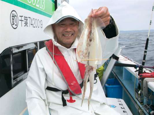 船上干しのサイズも大きい。 &copy;釣りビジョン