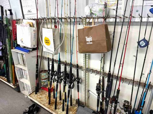 貸し道具完備、予約時に確認を！ &copy;釣りビジョン