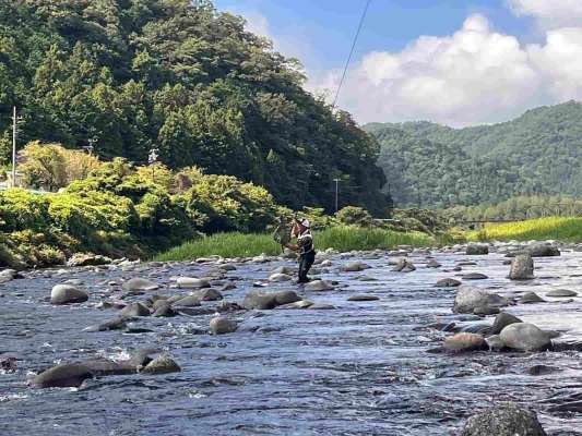 野鮎が取れた途端に連チャン！ &copy;釣りビジョン