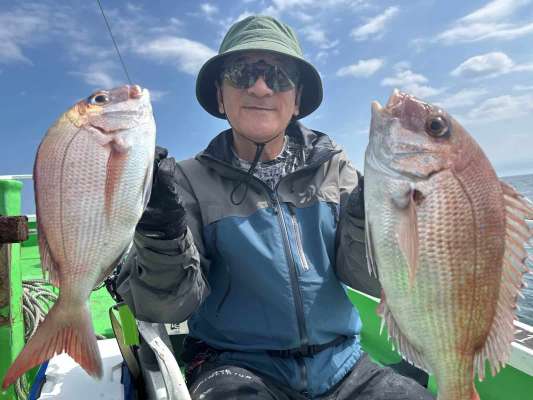 安定した釣りで着実に数を伸ばし、同じく6尾で竿頭。 &copy;釣りビジョン