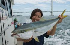 激流を釣る！！ 兵庫県・明石海峡の“青物”ジギング