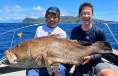 【この動画は観るべき！】屋久島で記録更新チャレンジ！泳がせ釣りで夢の大物に挑む