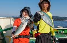 秋の爆釣シーズン突入！相模湾のイナダ・カンパチが絶好調！神奈川県平塚港『庄治郎丸』