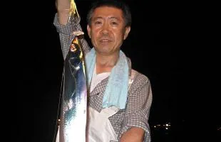 “深夜釣り”で狙う駿河湾清水沖の抱卵タチウオ