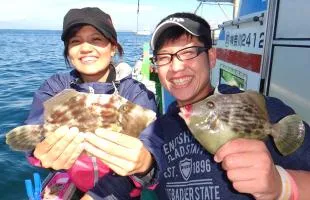 親子やカップルでハッピー！神奈川県・長井沖の“ショートカワハギ”