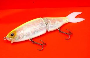 【釣りフェス2023超速報！】ラグゼの新作は操作するだけでも楽しくなるラフィン170（ラグゼ）
