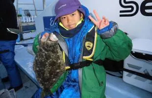 千葉県・大原沖の“寒ビラメ”、絶好釣！