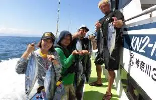 相模湾・夏の風物詩“本ガツオ・キハダマグロ”好釣果！