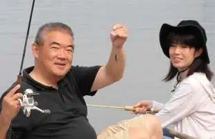 江戸川放水路に夏が来た！手漕ぎボートでハゼ釣り
