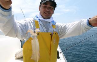 最高の面白さ！城ヶ島沖のマルイカ釣り