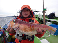 43cmのビッグワン鈴木吾郎さん