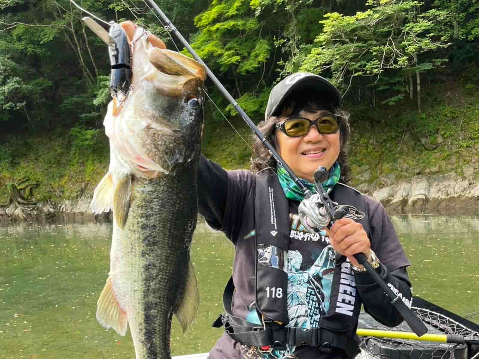 バス歴50年の菊元俊文を開眼させた新・クローラーベイト＜オッター