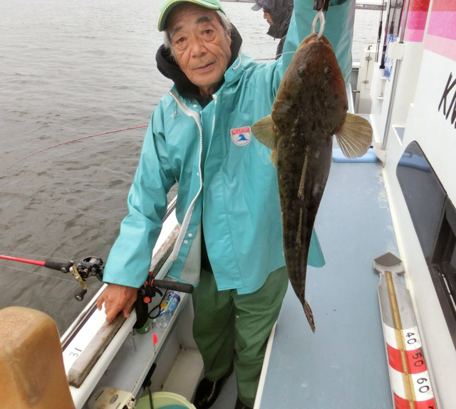東京湾 浅場の大物マゴチはハゼ餌シーズン真っ盛り オフショアマガジン 釣りビジョン
