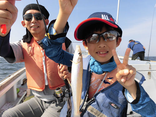 船釣り初挑戦でも1投目にヒット!