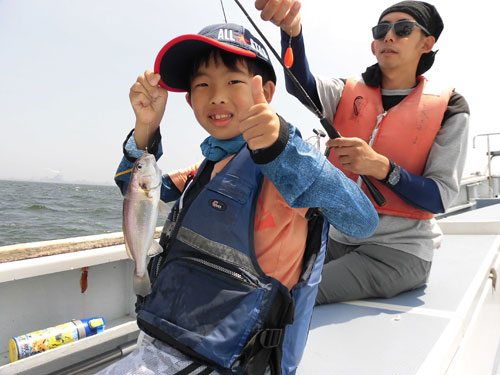 釣り味抜群のイシモチ(シログチ)も