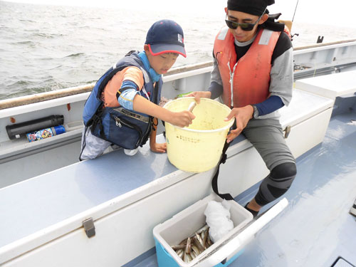 大漁に大満足、楽しい夏の思い出
