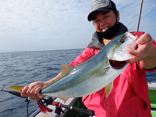 強烈な引き!痛快な釣りを全員堪能!