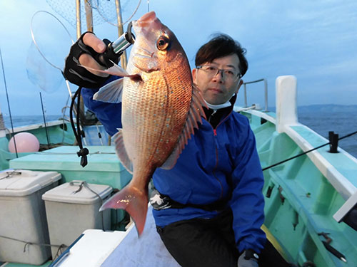 「大きめの餌で釣れました!」