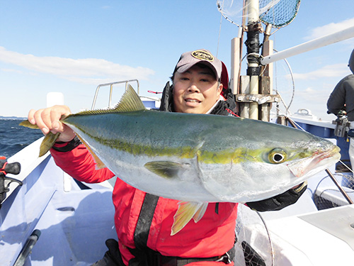 9時には全員安打、魚信は止まらない!