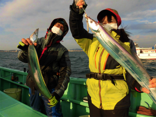 魚影は濃く、ダブルヒットも珍しくない