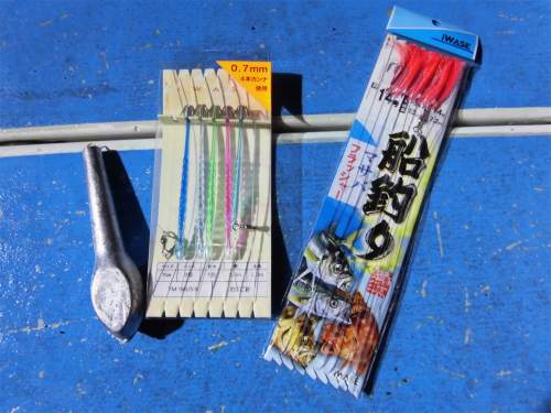 船で買える仕掛け。サバは太目のハリスで