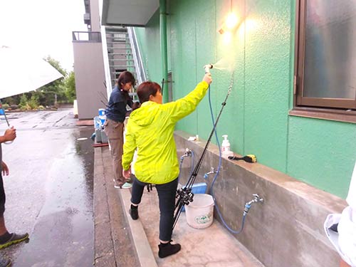 沖上がり後は店舗に寄って道具を水洗い