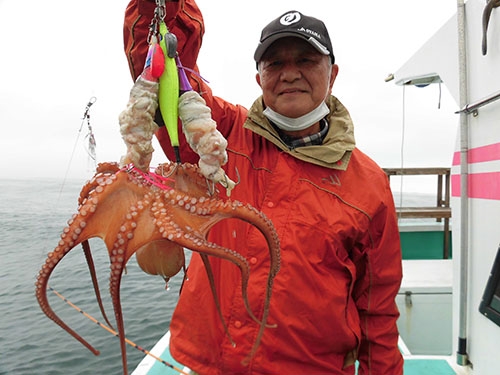 釣れればこのサイズ、期待は高まる!