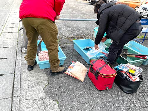 静岡県 熱海港から初島へ 離島で堤防釣りを楽しむ 釣りビジョン マガジン 釣りビジョン