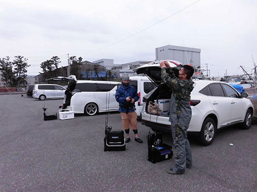出船が待ちきれない。出船前に準備万端