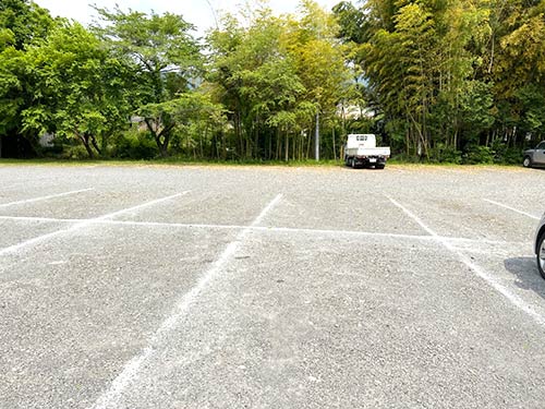 駐車場は無料