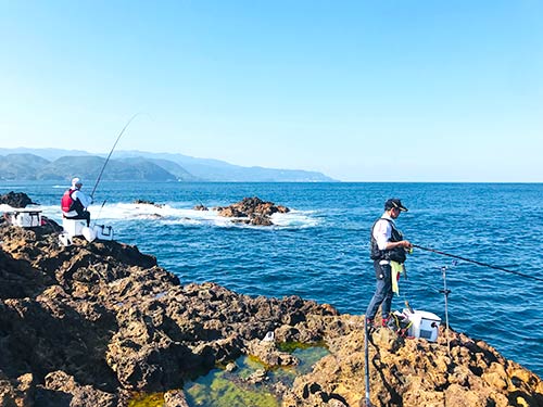 渡礁したのは「赤根島」