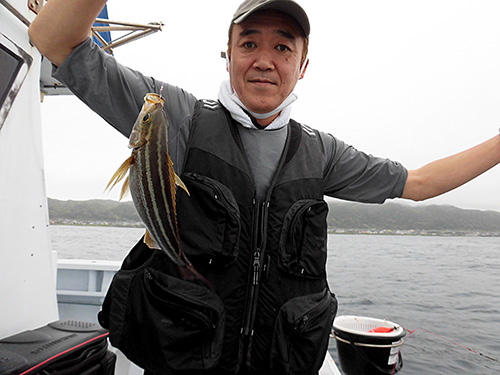 専用仕掛けなら3点掛け出来る食いっぷり