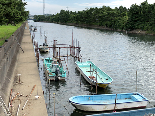足場の良い護岸