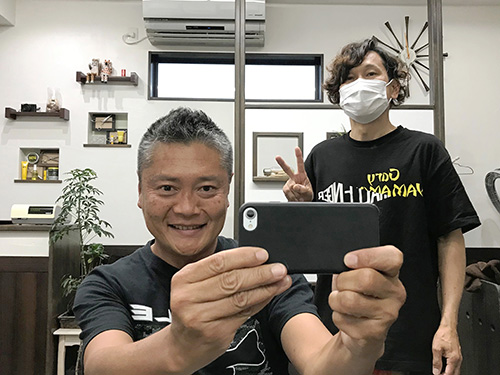 釣りはもちろんのこと、本職の方でも『予約の取れない美容師』として活躍していた。筆者も長年川島さんにお世話になっておりました