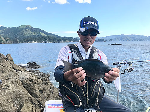高橋名人の釣り座は小型だが数が釣れた