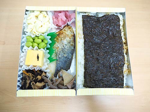 これは本サワラの西京焼き弁当。西京焼きの甘辛い塩加減も絶妙で、煮物や漬物などの付け合わせのおかずもいちいち美味しかった。