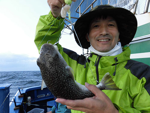 オマツリしながらも良型が上がった!