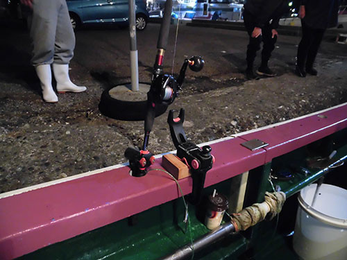 竿とリール、竿掛け