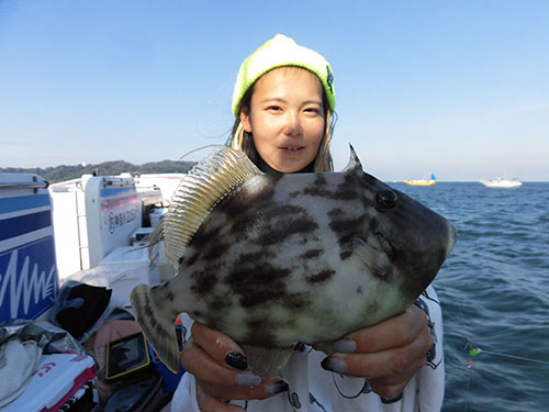 「大型釣れました!」とても嬉しそう!
