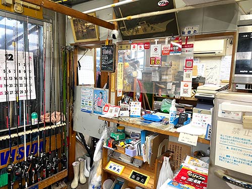 受け付けには優しい女将さんが待ってくれている